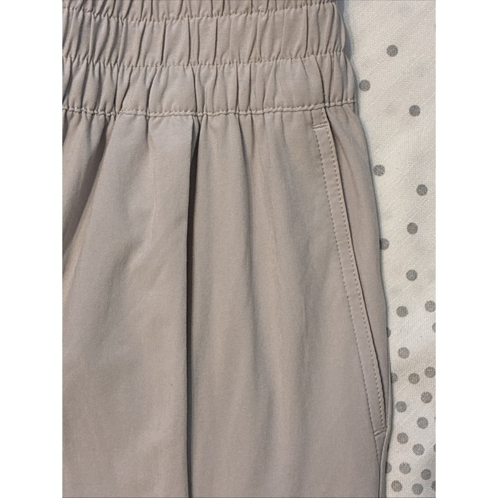 Vuori Villa Cargo Jogger XS High Rise Utility Pants Cream Lightweight Travel - Picture 5 of 9